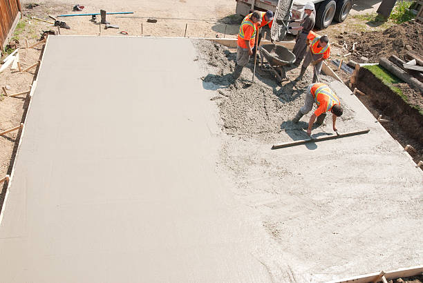 Best Concrete Pool Decks in Buellton, CA